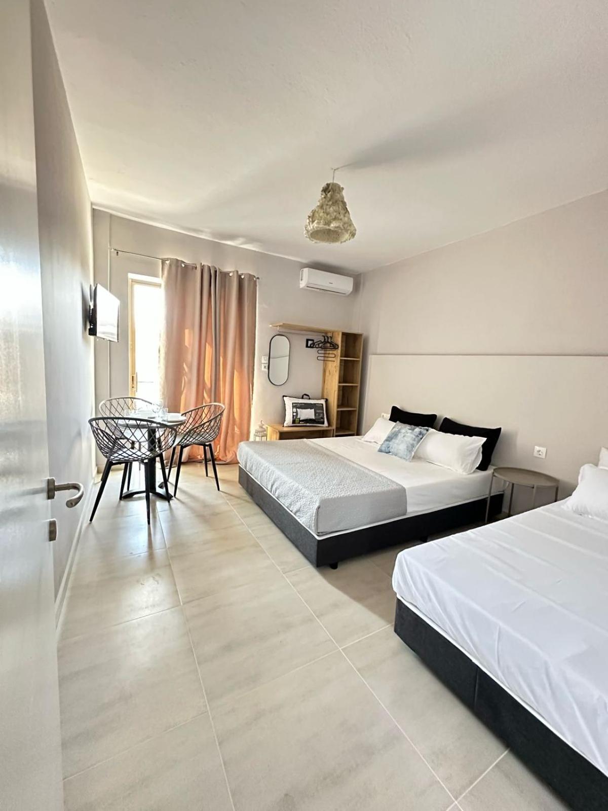 Room Nine 9 Beachfront Apartments Nea Kallikrateia المظهر الخارجي الصورة