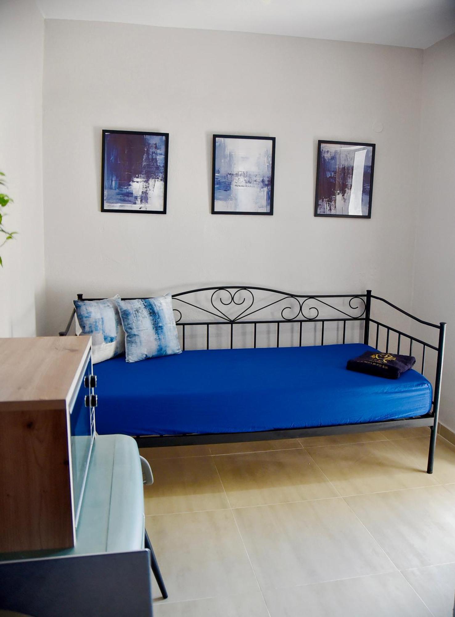 Room Nine 9 Beachfront Apartments Nea Kallikrateia المظهر الخارجي الصورة