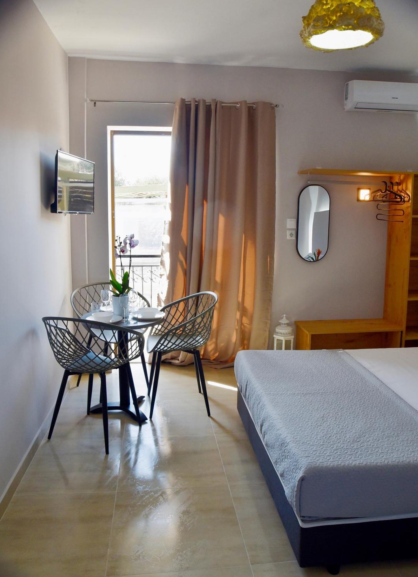 Room Nine 9 Beachfront Apartments Nea Kallikrateia المظهر الخارجي الصورة