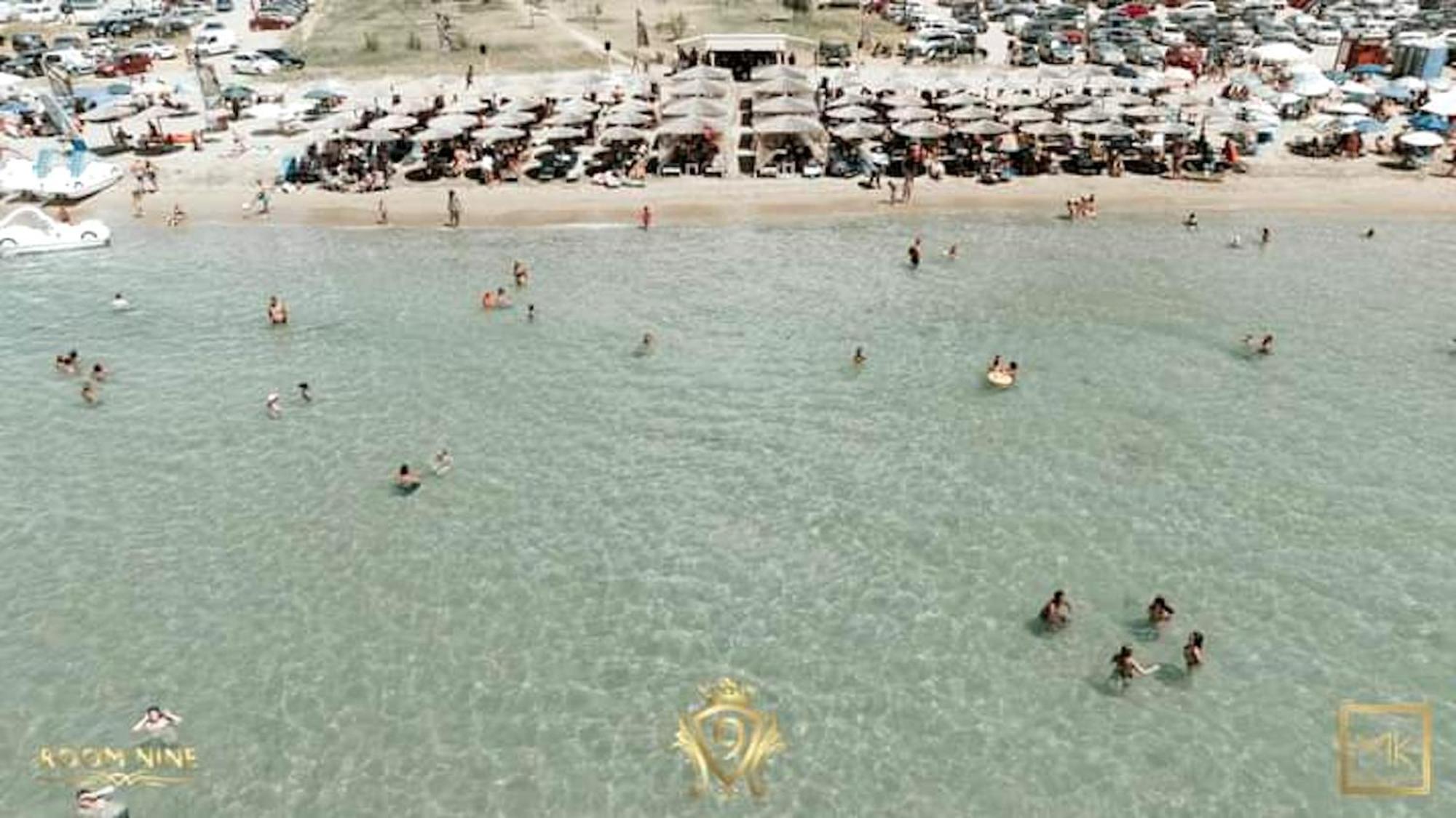 Room Nine 9 Beachfront Apartments Nea Kallikrateia المظهر الخارجي الصورة